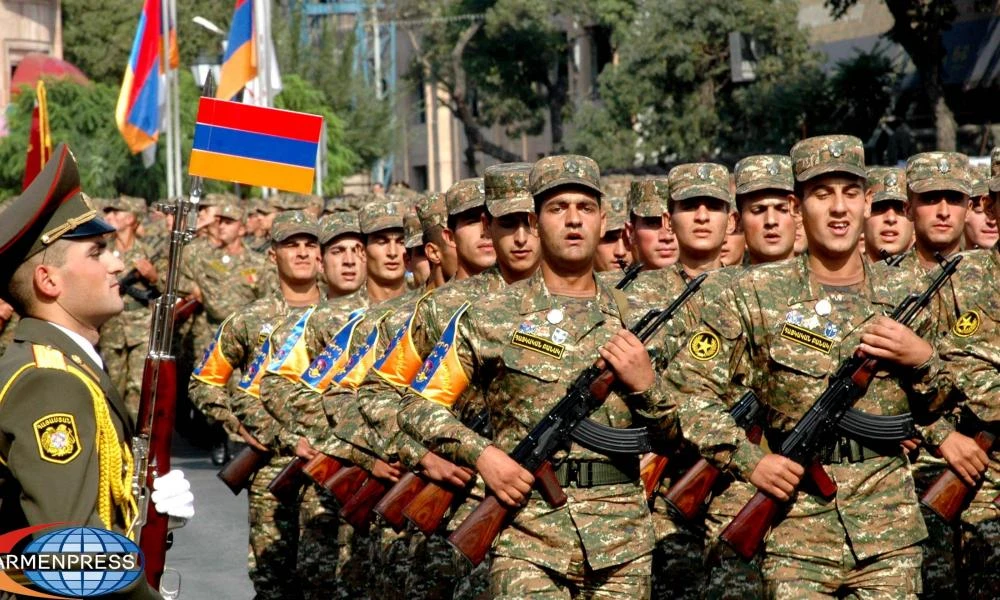 "Τύμπανα πολέμου" μεταξύ Γιερεβάν και Μπακού- Αντιφατικές δηλώσεις των ΥΠΑΜ τους για Αρμενική στρατιωτική κινητοποίηση μεγάλης κλίμακας